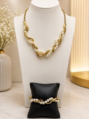 Vintage 60s jewelry set